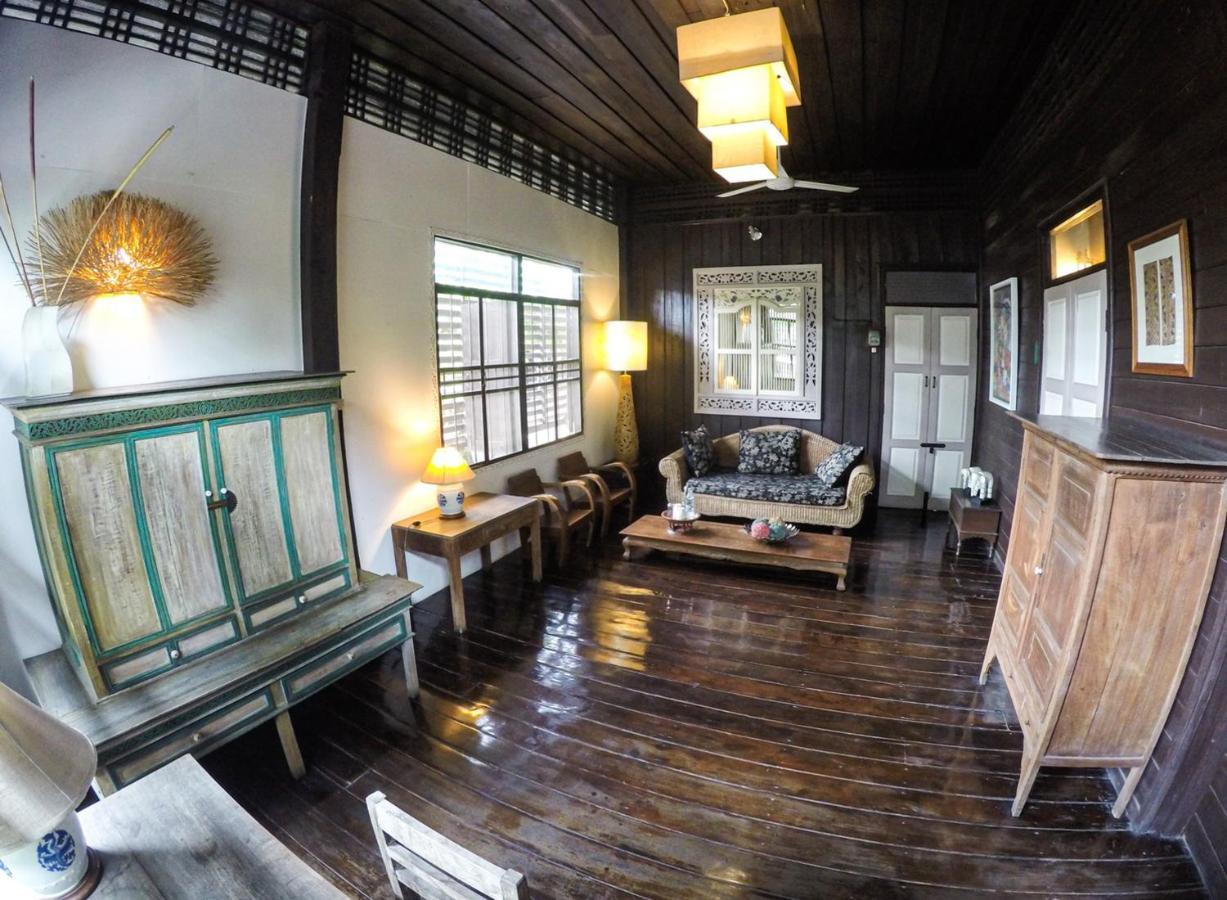 The Riverside Guest House Lampang Kültér fotó