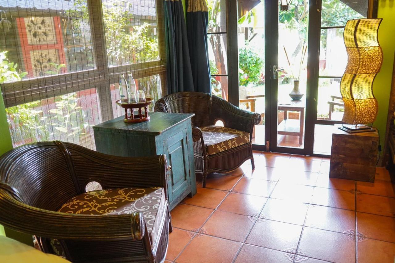 The Riverside Guest House Lampang Kültér fotó