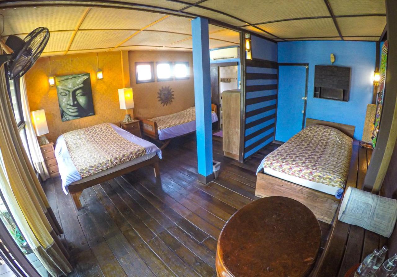 The Riverside Guest House Lampang Kültér fotó