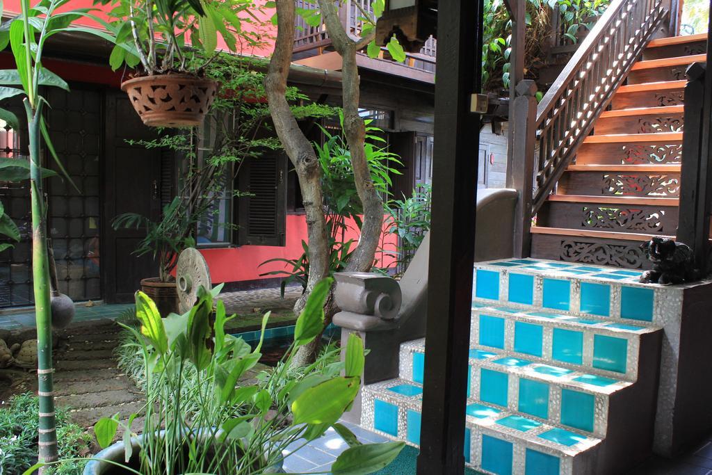 The Riverside Guest House Lampang Kültér fotó